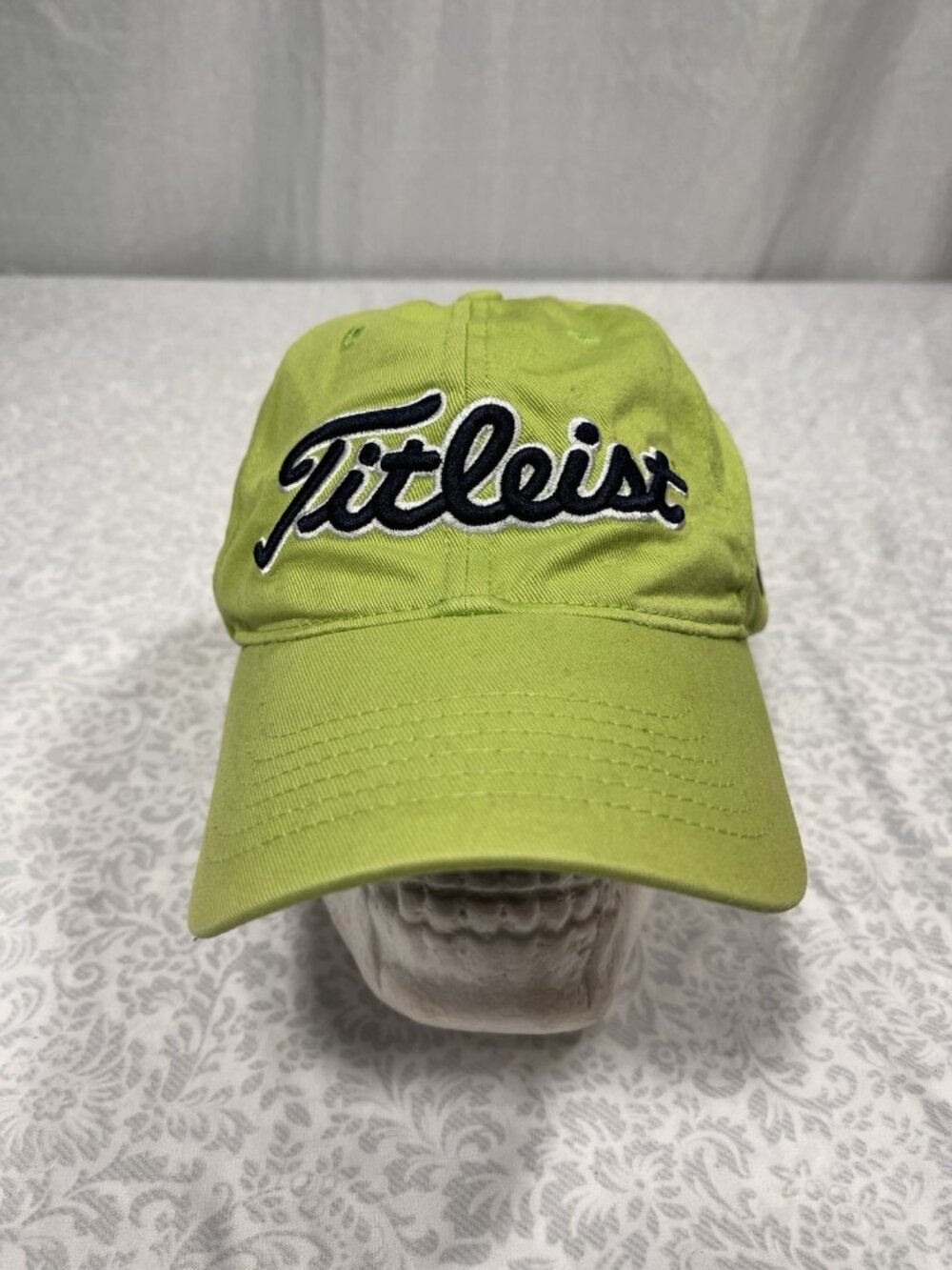 Men’s Titleist Golf Hat Lime Green Foot Joy FJ Strap Back Adjustable Cotton - Picture 2 of 11
